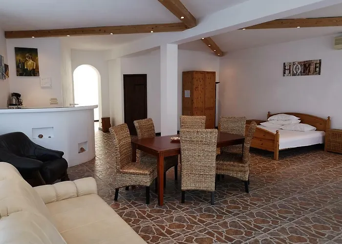 Residence Romansa Guest house 3*